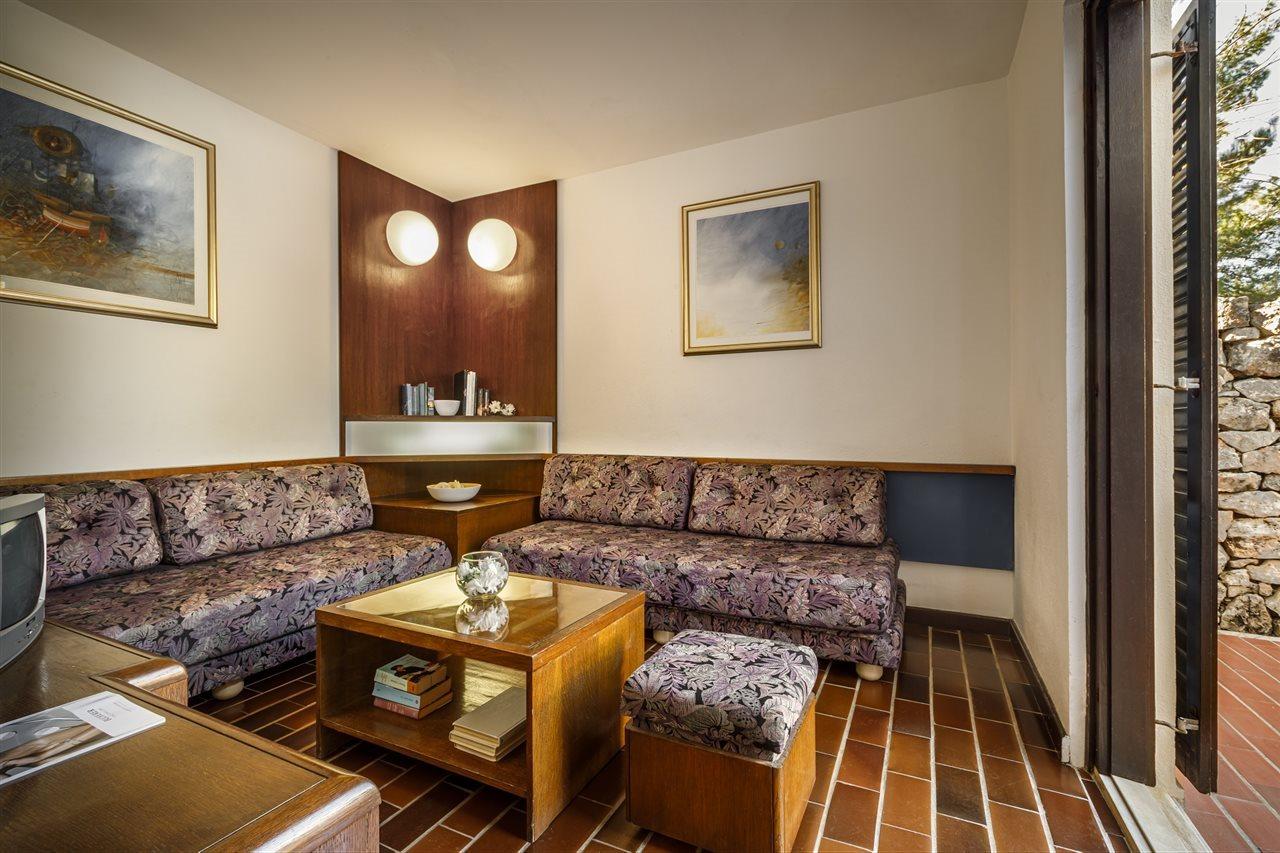 Trim Sunny Apartments By Valamar Stari Grad  Ngoại thất bức ảnh